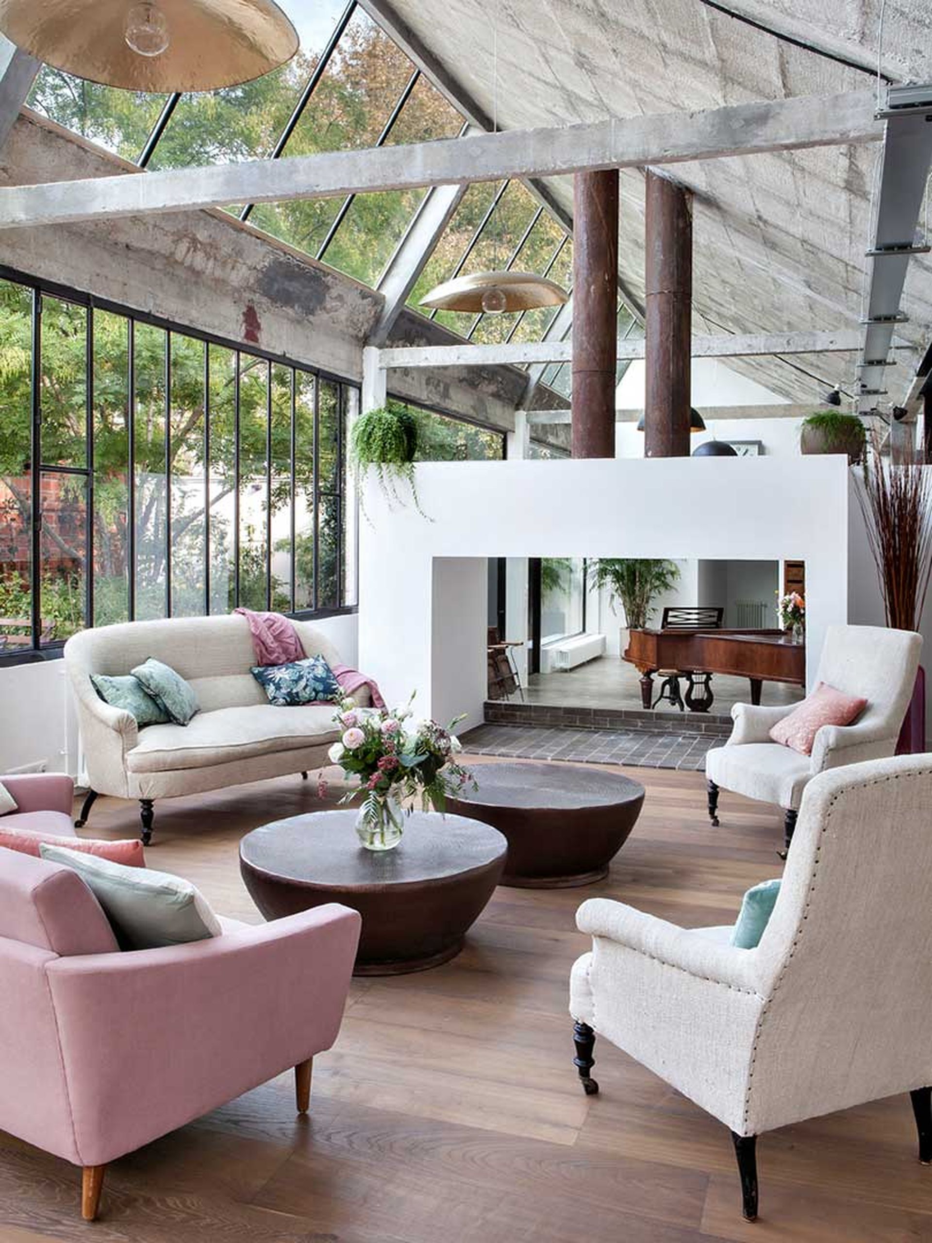 Location lieu atypique de shooting ou tournage proche de Lyon en Auvergne-Rhône-Alpes