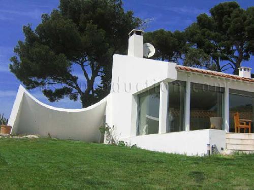 Location de villa moderne pour photos et tournages près de marseille