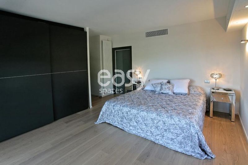 décor pour lancement de voiture