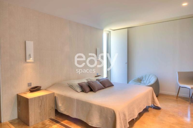 chambre comme décor pour tournage à Tournage  Var 83