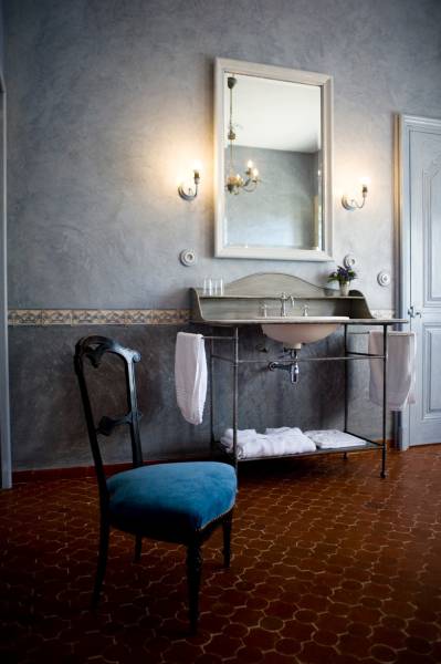trouver un décor patiné pour tournage tours