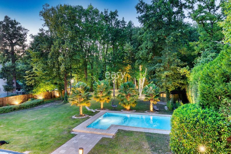 lieu de tournage insolite paris