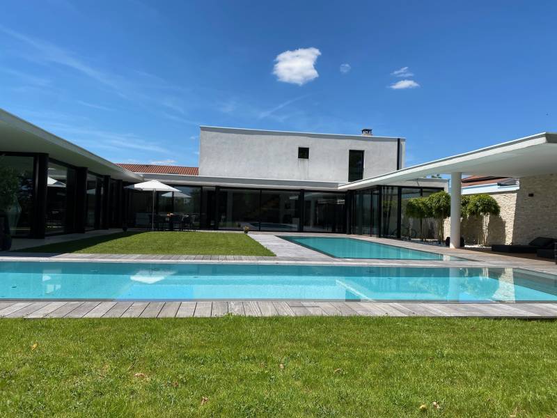 maison moderne à louer pour tournage lyon