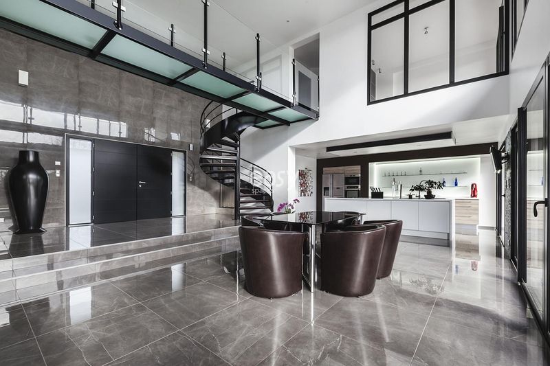 Villa contemporaine à louer pour shooting, tournage