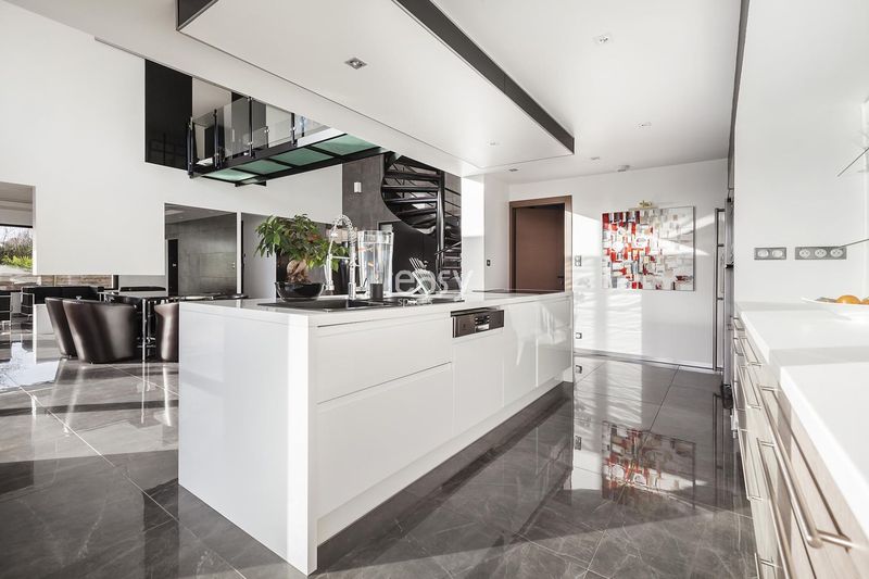 Villa contemporaine à louer pour shooting, tournage