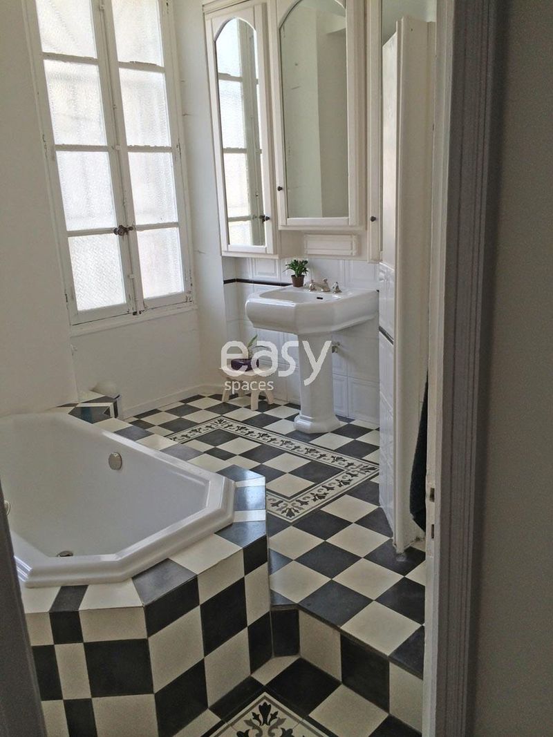 Où trouver un appartement de type haussmannien pour des prises de vues photos sur Marseille?