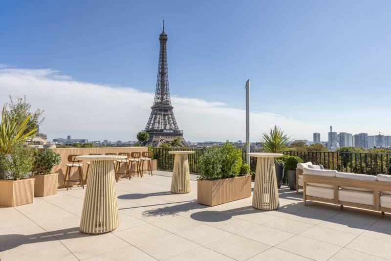 location rooftop Paris vue tour eiffel