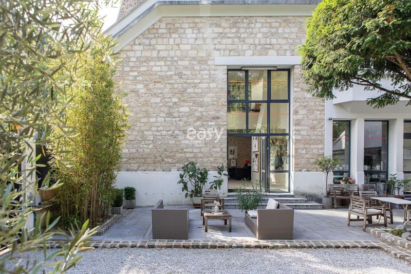 loft avec extérieur à louer à paris