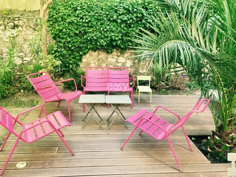 Lieu à louer pour shooting mobilier de jardin marseille