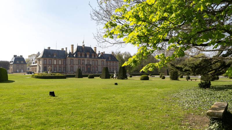 louer un domaine avec jardins à la française paris