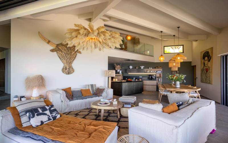 maison avec piscine vue mer à louer pour tournage paca