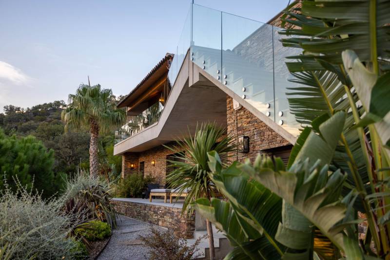 villa contemporaine vue mer à louer pour shooting paca