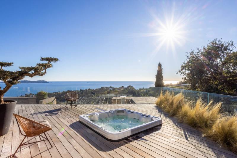 louer une villa vue mer pour tournage toulon