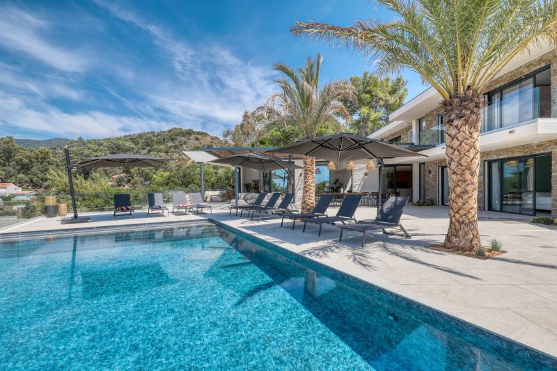 louer une villa accès mer pour shooting var