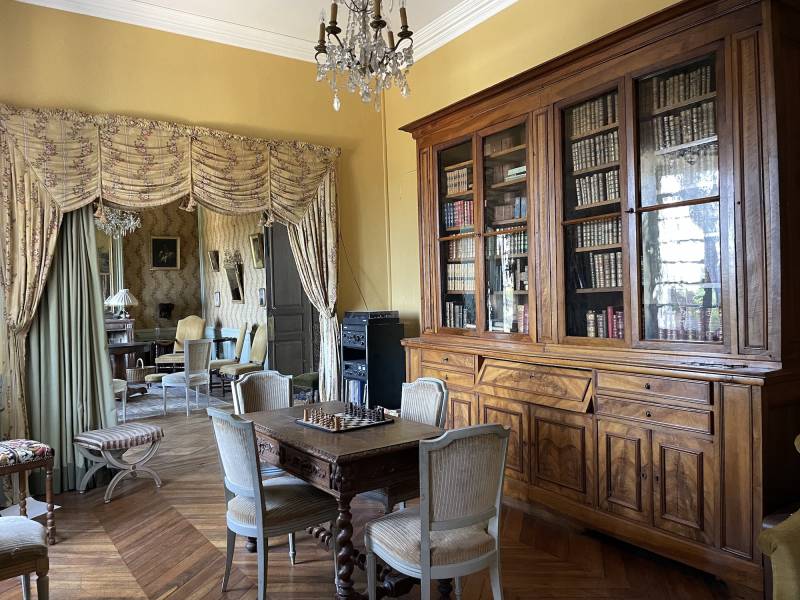 louer un lieu authentique pour tournage type chateau