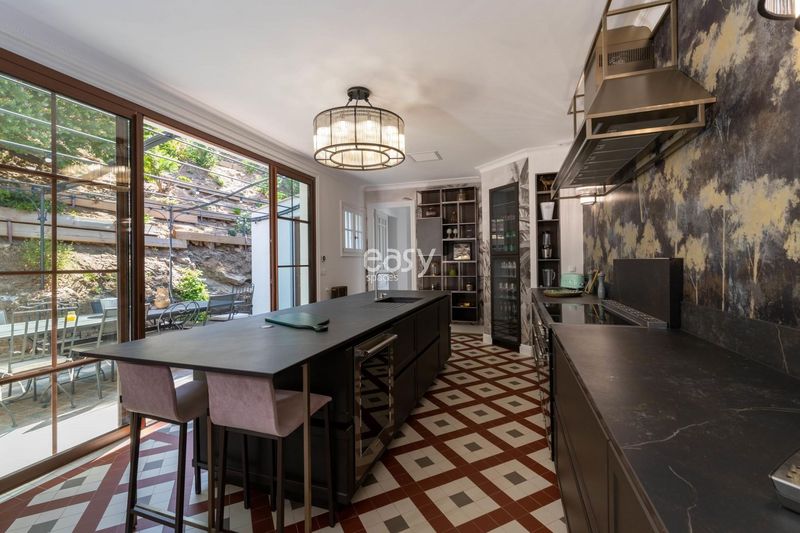 villa belle époque en location pour shooting saint tropez