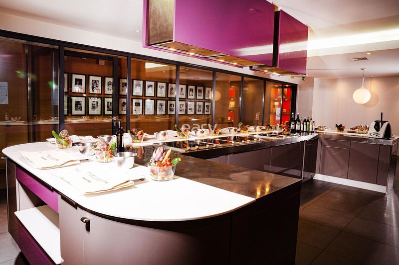 espace événementiel avec cuisine professionnelle paris