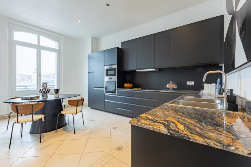 louer un appartement haussmannien élégant paris