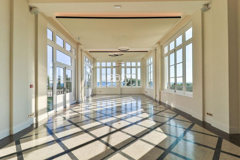 lieu atypique insolite Var