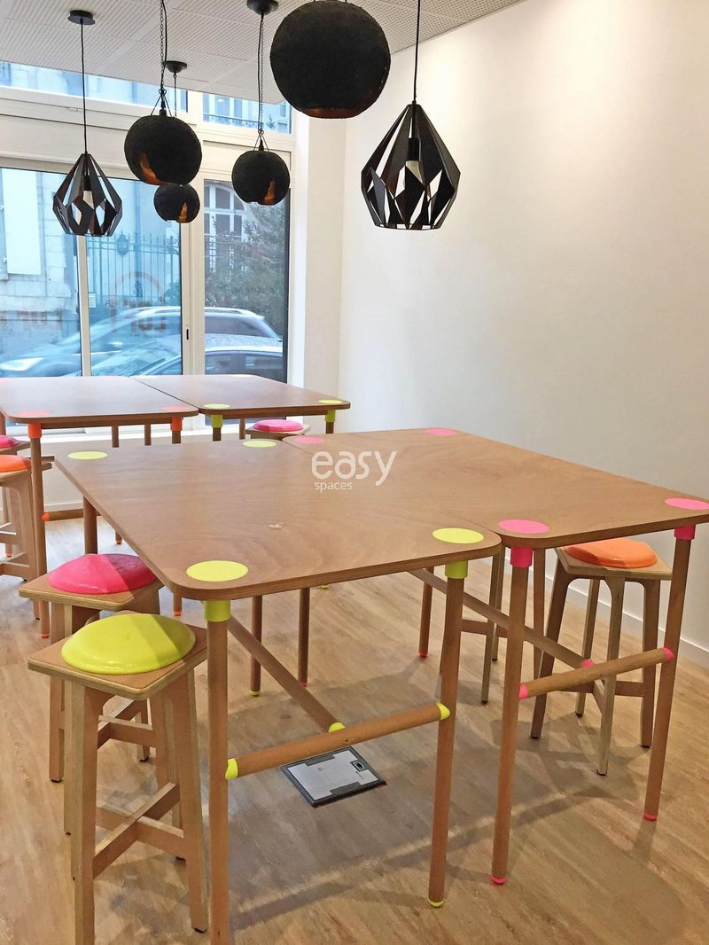 qui connaît un lieu pour lancement de produit sur Rennes?