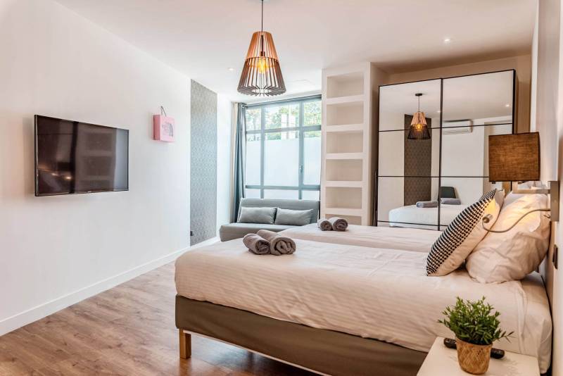 Loft contemporain à louer pour les congrès à Cannes proche croisette et Palais des festivals