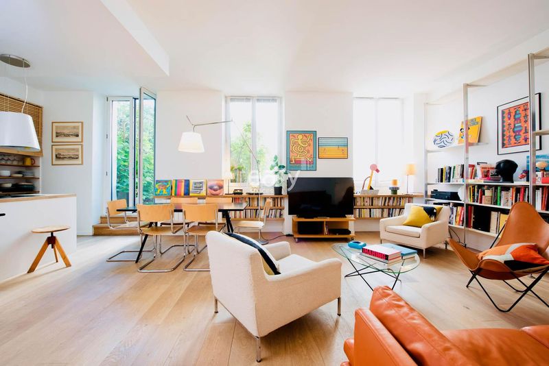 louer un lieu avec terrasse paris 75010