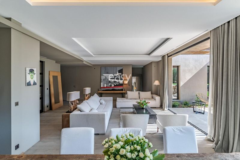 villa moderne pour prises de vues cannes