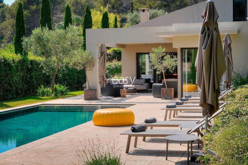 villa contemporaine à louer tournage nice