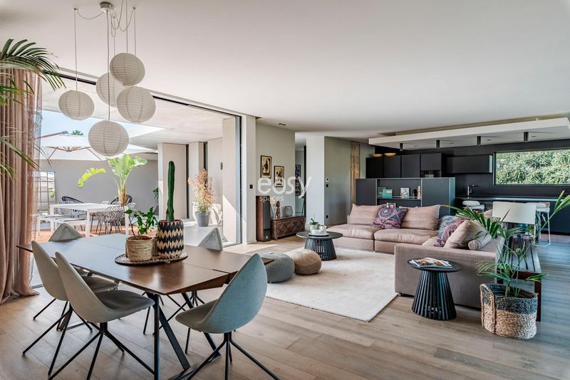 louer une villa contemporaine tournage 06