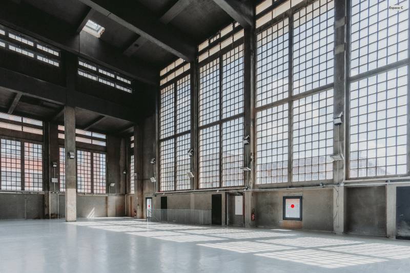 décor brut en location pour shooting photo paris