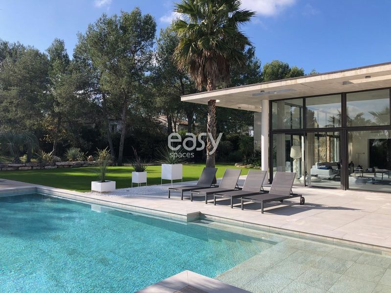 lieu de tournage avec piscine montpellier