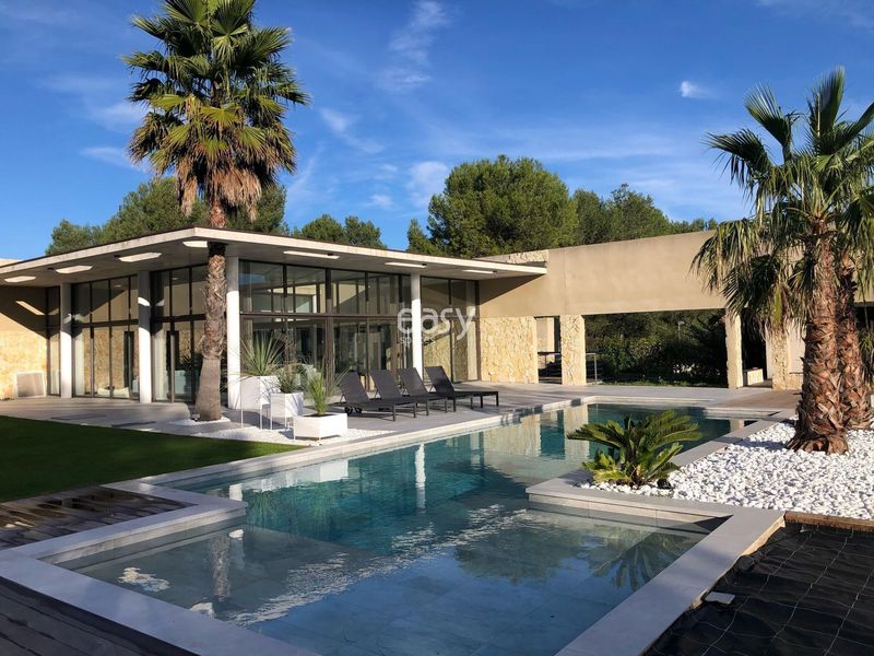 lieu de tournage avec piscine montepellier