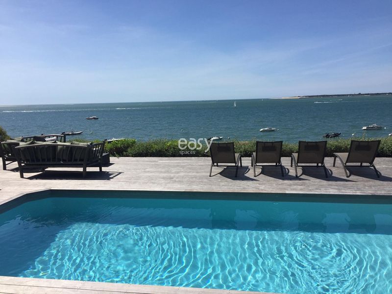 lieu de shooting avec piscine vue mer