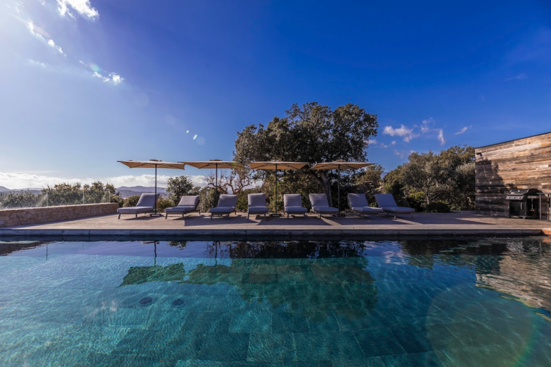 louer une villa de luxe pour événementiel en corse