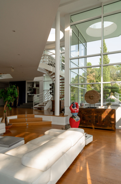 location d'une maison type année 70 pour un tournage paris