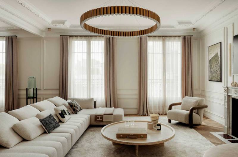 Location Appartement Haussmannien avec vue sur la Tour Effeil pour Shooting Tournage à Paris