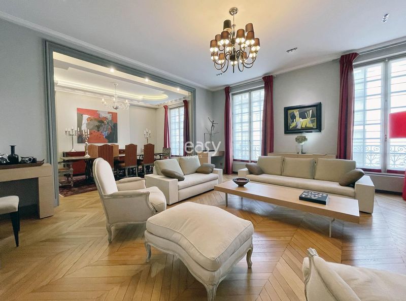 Louer un appartement haussmannien pour shooting photos à Paris 75