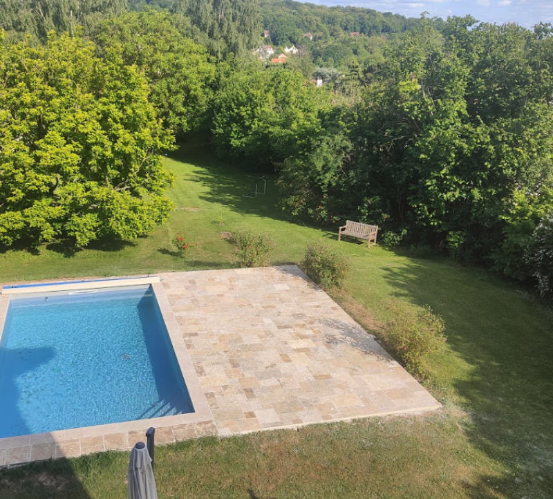 louer une villa avec piscine pour event paris