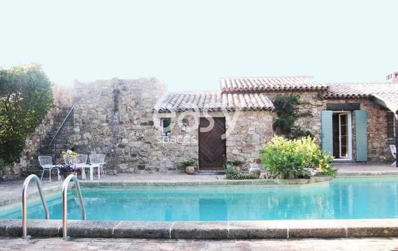 louer une maison en pierre a cannes pour productions photos