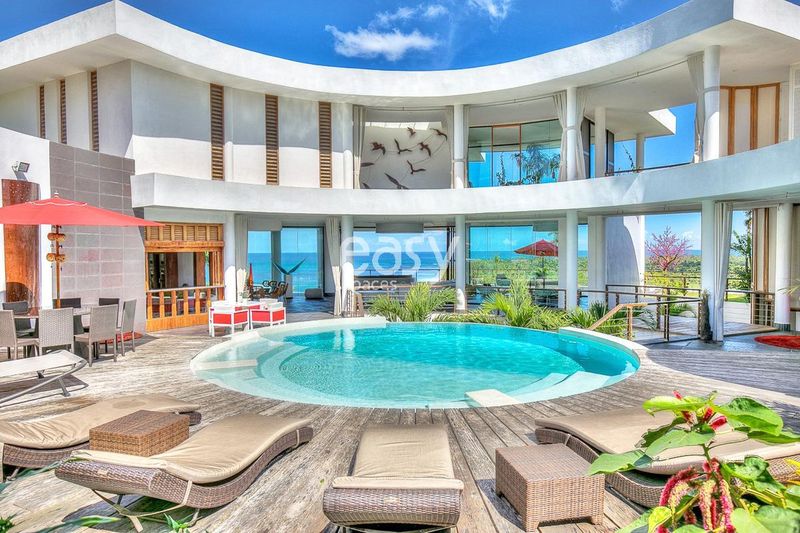 Louer une maison contemporaine à l'étranger pour un shooting photo