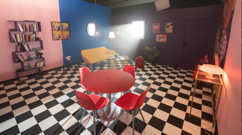 décor pour tournage pub paris