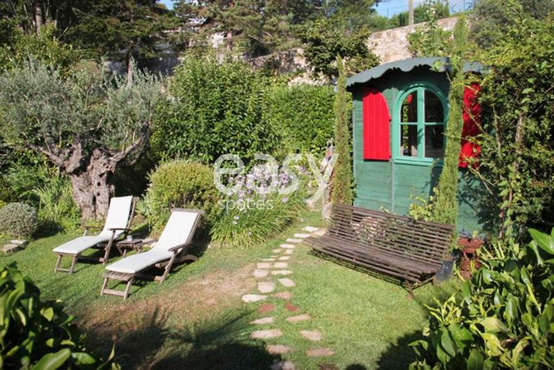 décor atypique cannes