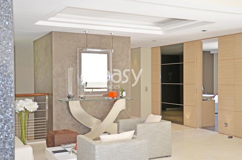 Louer une villa contemporaine pour un tournage de film à Nice