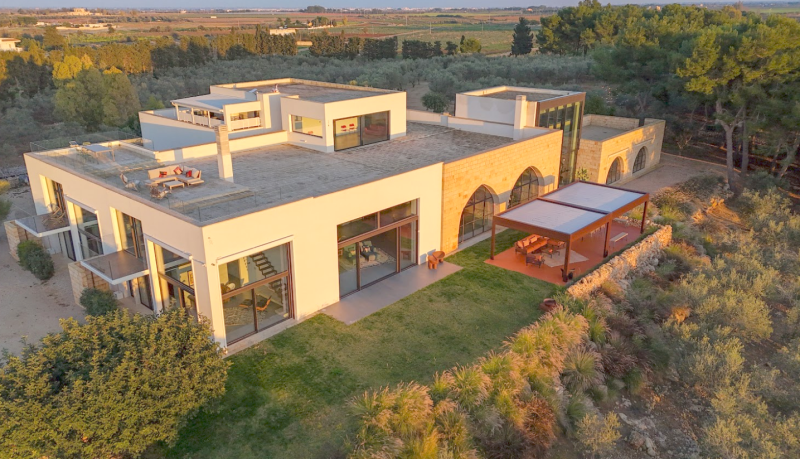 villa contemporaine à louer pour shooting dans les pouilles