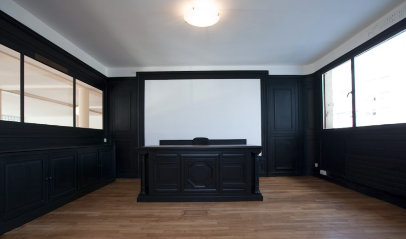 espace en location dans le centre de paris 