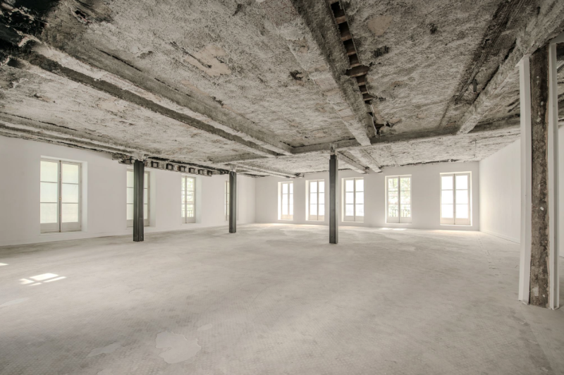 lieu industriel à louer paris