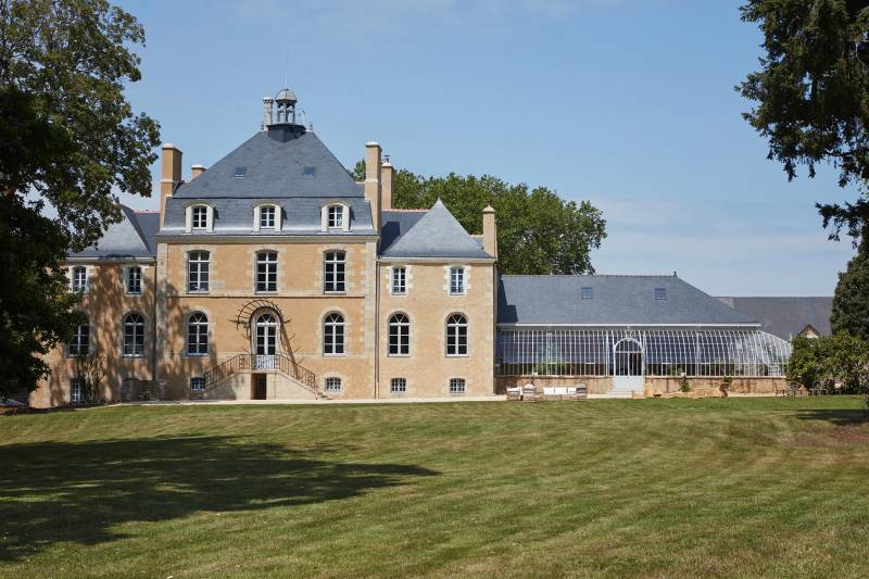 chateau a louer pour tournage bretagne