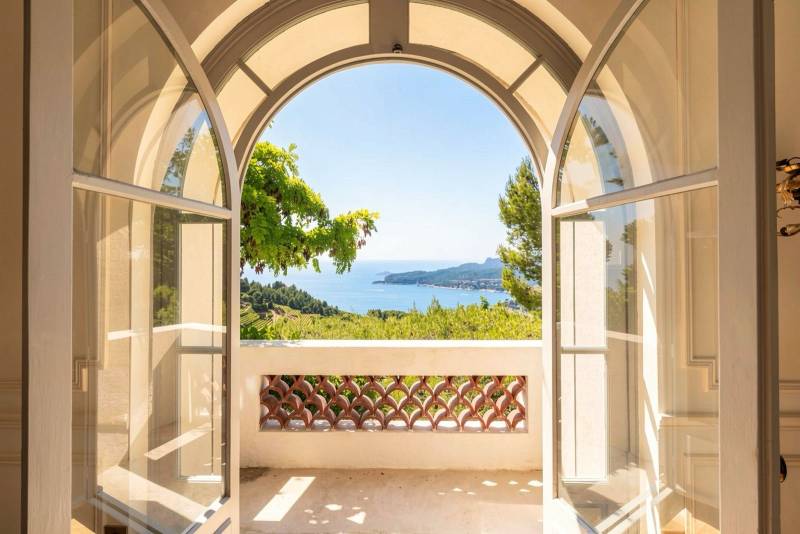 Maison Belle époque à louer pour shooting photo et tournage proche de Marseille