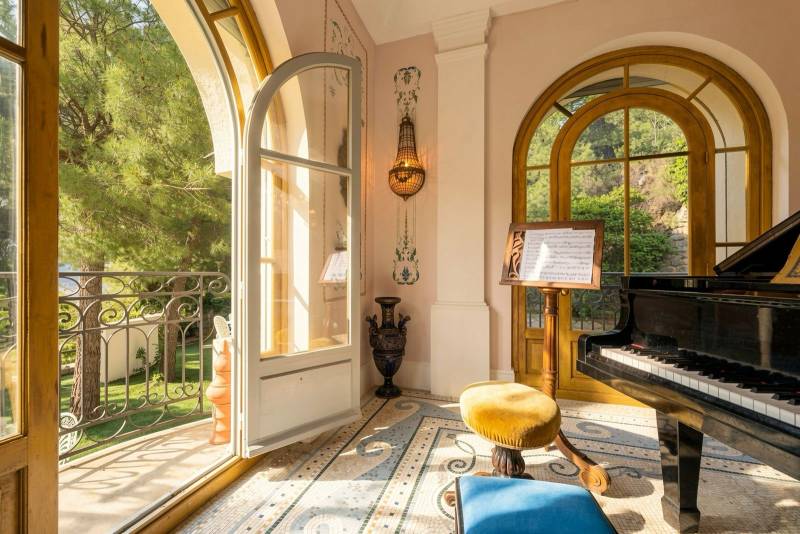 Maison Belle époque à louer pour shooting photo et tournage proche de Marseille