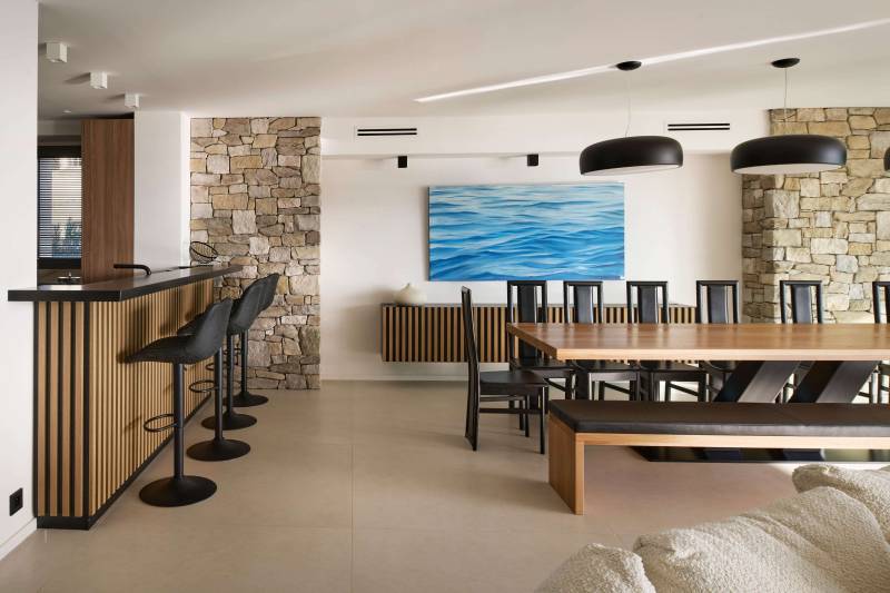 villa contemporaine à la location pour exposition de véhicule PACA